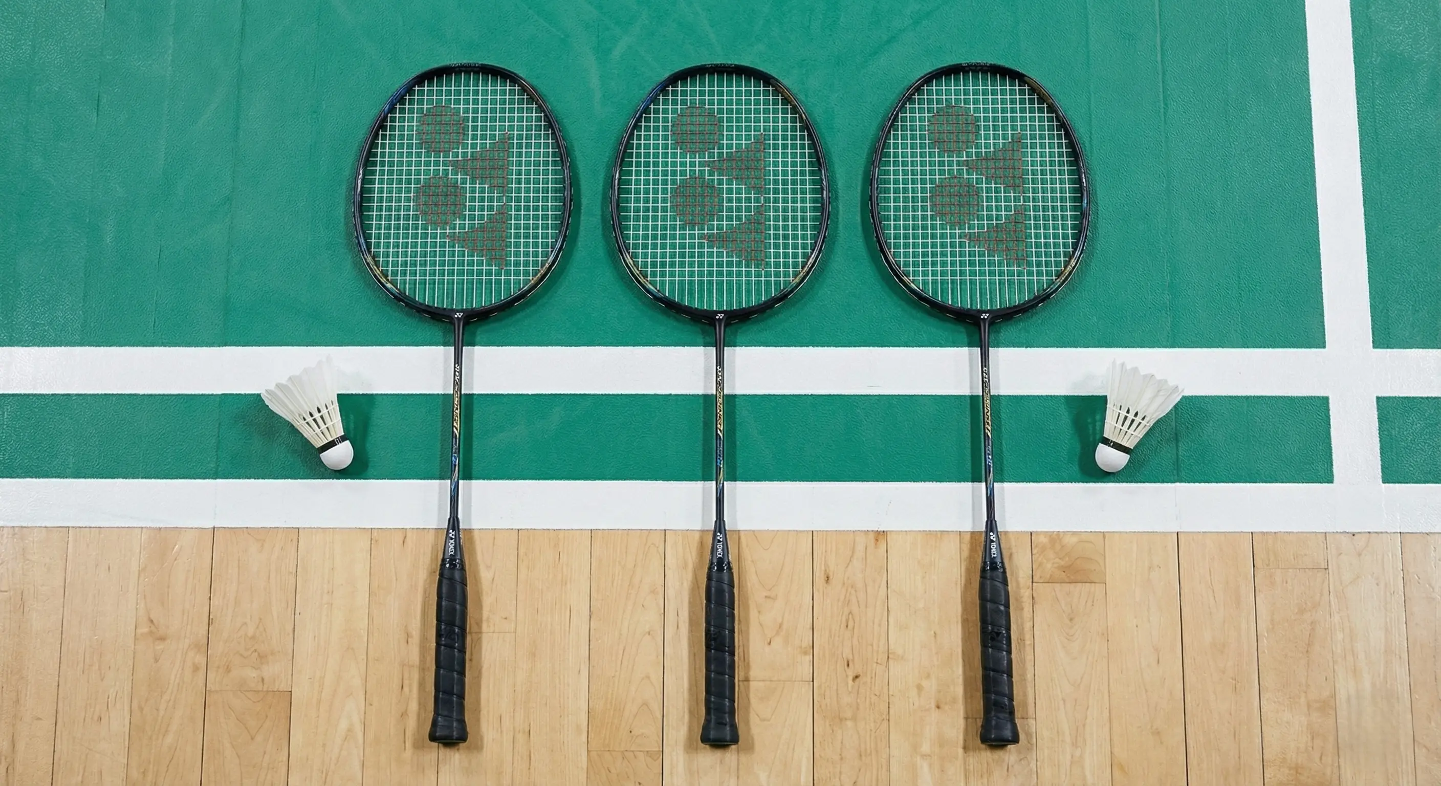Advanced badminton rackets